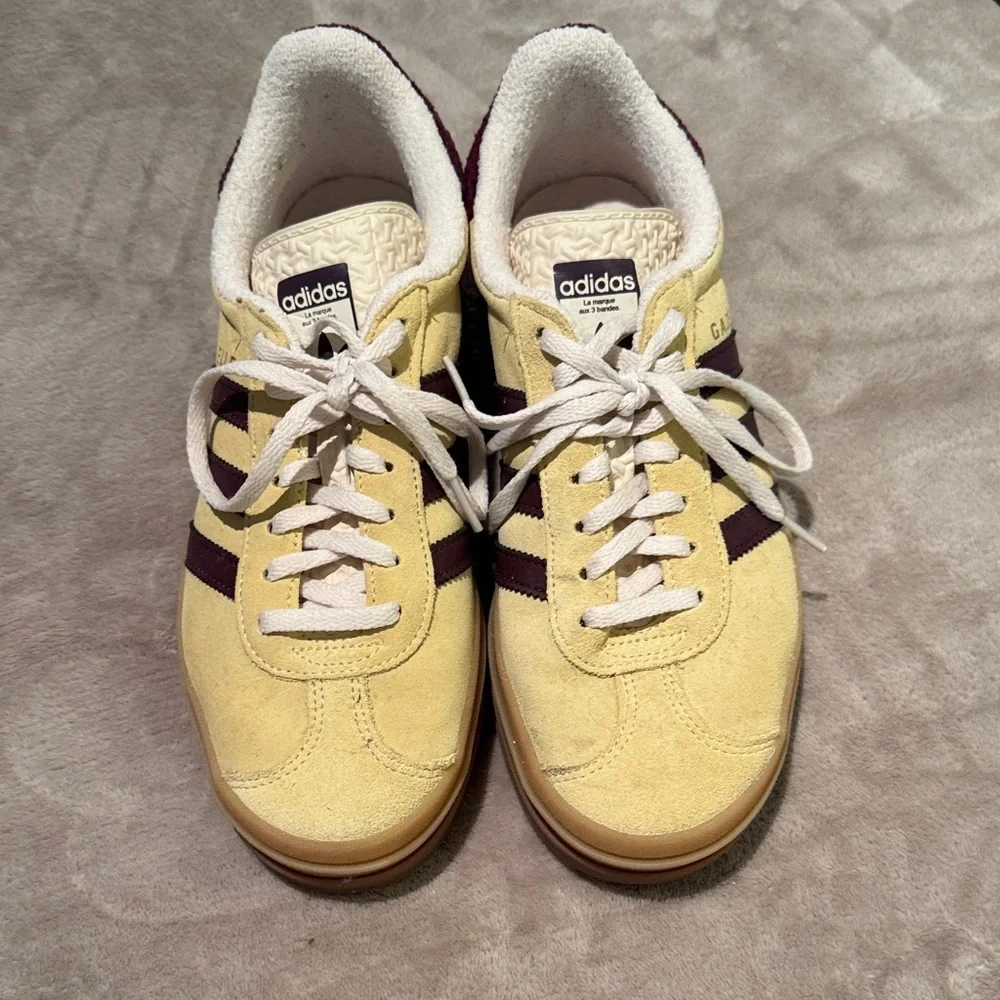 Adidas Women's Vibrant Yellow and Burgundy Sneakers - Picture 2 of 4
